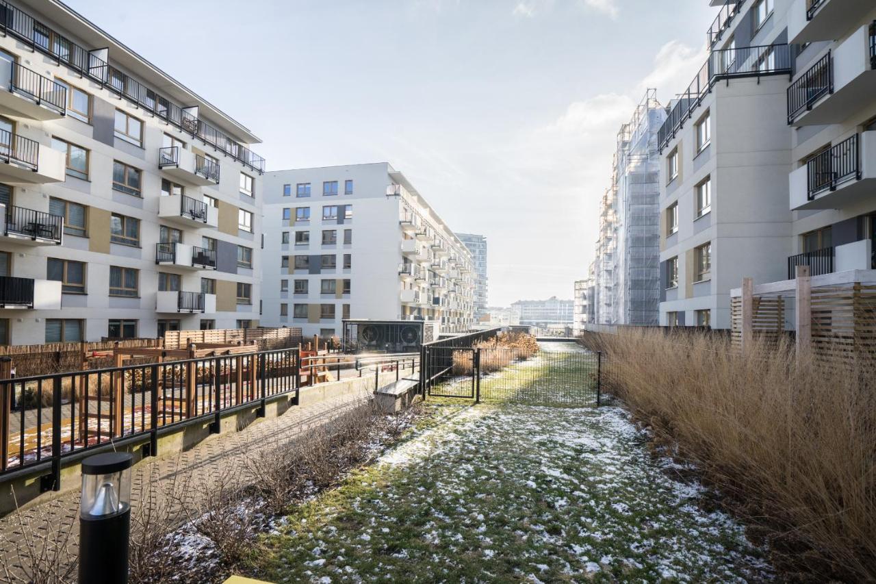 Bizapartments - Modern Flats With Parking วอร์ซอ ภายนอก รูปภาพ