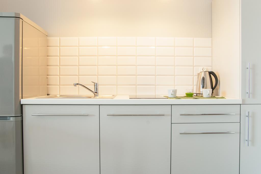 Bizapartments - Modern Flats With Parking วอร์ซอ ห้อง รูปภาพ